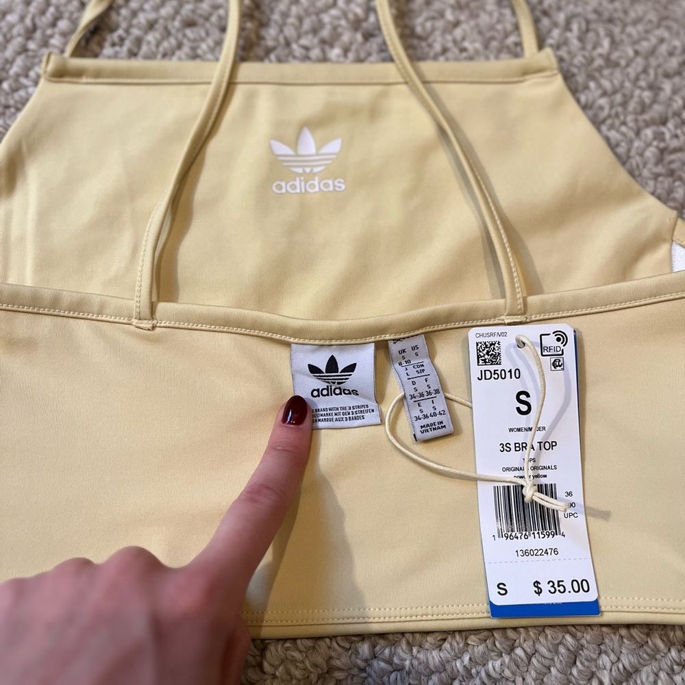 Adidas - Picture 6 of 7
